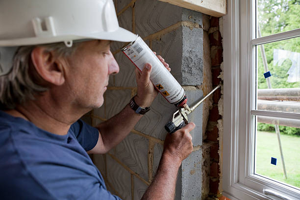 Best Fiberglass Insulation  in Thorndale, TX